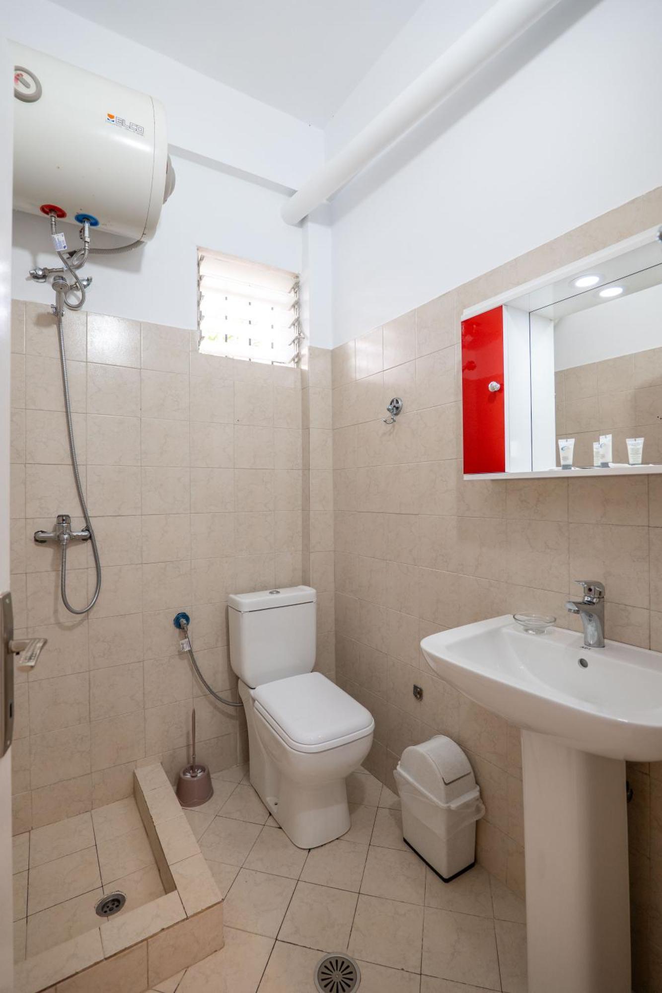 Hoteleks Inn & Suites ساراندا المظهر الخارجي الصورة